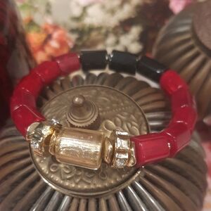 Elegant Red and Black Beaded Bracelet